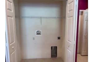 1224 VIENNA SQUARE DRIVE, WINTER HAVEN, FL 33884 - MLS#MFRP4934564