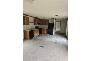 117 4TH ST, WINTER HAVEN, FL 33880 Sold 06/10/25