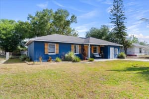275 CHERRY LAUREL LANE, WINTER HAVEN, FL 33880 Sold 05/30/25