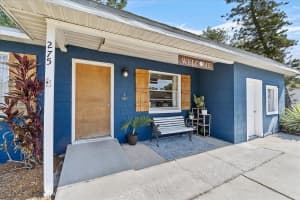 275 CHERRY LAUREL LANE, WINTER HAVEN, FL 33880 Sold 05/30/25