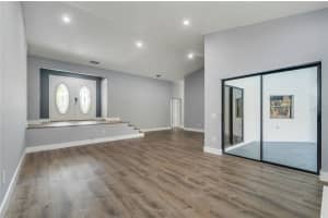 6014 CRYSTAL VIEW DRIVE, ORLANDO, FL 32819 - MLS#MFRP4934601