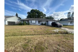 2160 Algeria St, PALM BAY