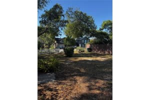 229 Ne Avenue B, WINTER HAVEN