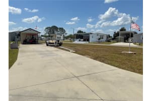 5017 NORTHSHORE DRIVE, POLK CITY, FL 33868 - MLS#MFRP4934684