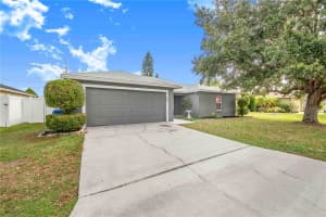 7120 SUMMIT DRIVE, WINTER HAVEN, FL 33884 Sold 07/08/25