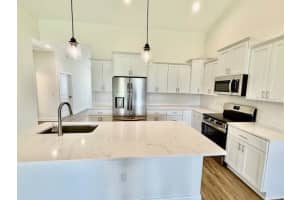 5279 PEBBLE BEACH DRIVE, SEBRING, FL 33872 Sold 09/18/25
