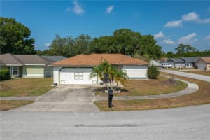 1055 SUNSHINE WAY, WINTER HAVEN, FL 33880 Sold 06/11/25