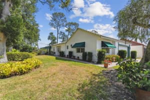 441 San Jose Dr, WINTER HAVEN