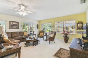 441 SAN JOSE DRIVE, WINTER HAVEN, FL 33884 - MLS#MFRP4934776