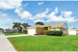 251 KINGS POND AVE, WINTER HAVEN, FL 33880 Sold 07/08/25