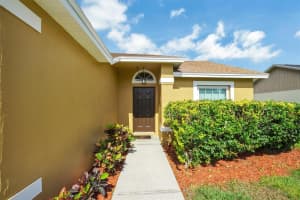 251 KINGS POND AVE, WINTER HAVEN, FL 33880 Sold 07/08/25