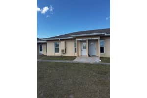 929 CLUB CIRCLE, LAKESHORE, FL 33854 - MLS#MFRP4934790