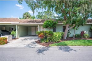 2202 STARBOARD, WINTER HAVEN, FL 33881 Sold 05/29/25