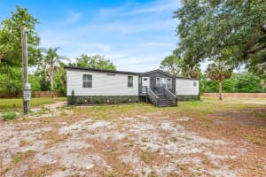 2430 WOODS TRAIL, LAKELAND, FL 33809 Sold 07/25/25