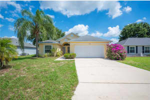630 HEATHER GLEN LOOP, WINTER HAVEN, FL 33884 Sold 07/28/25