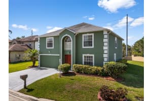 1800 EMILY DRIVE, WINTER HAVEN, FL 33884 Sold 08/31/25