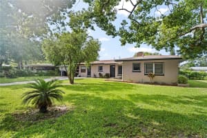 105 LESLIE AVENUE, WINTER HAVEN, FL 33880 - MLS#MFRP4934899
