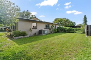 105 LESLIE AVENUE, WINTER HAVEN, FL 33880 - MLS#MFRP4934899