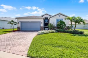 4100 MARTINDALE LOOP, WINTER HAVEN, FL 33884 Sold 06/23/25