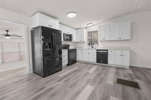 430 OAK RIDGE, LAKELAND, FL 33801 Sold 07/24/25