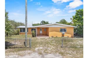 1929 4TH STREET, WINTER HAVEN, FL 33881 Sold 08/27/25