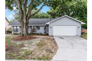125 HOMEWOOD DRIVE, WINTER HAVEN, FL 33880 Sold 07/31/25