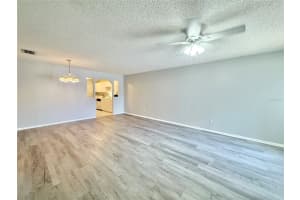 615 RIDGE TERRACE, WINTER HAVEN, FL 33881 - MLS#MFRP4934965