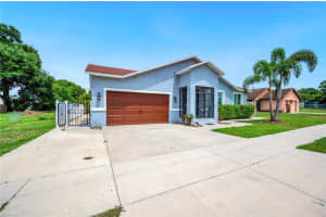 1553 WRIGHT DRIVE, LAKELAND, FL 33805 Sold 07/18/25