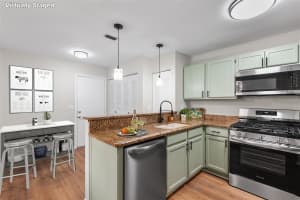 703 MAGNOLIA PLACE, WINTER HAVEN, FL 33884 Sold 06/24/25
