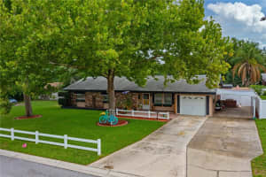 1491 AVENUE F  NE, WINTER HAVEN, FL 33881 Sold 07/17/25
