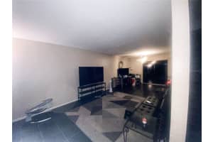 1836 CRYSTAL LAKE DRIVE, LAKELAND, FL 33801 - MLS#MFRP4935087