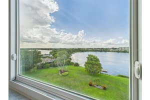 700 MIRROR TERRACE, WINTER HAVEN, FL 33881 - MLS#MFRP4935137
