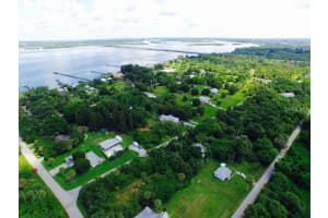 202 CHARLOTTE STREET, PUNTA GORDA, FL 33950 - MLS#MFRP4935211