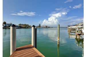 320 PALM ISLAND, CLEARWATER BEACH, FL 33767 Sold 07/09/25