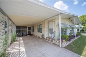 6027 GRAND OAKS DRIVE, WINTER HAVEN, FL 33884 - MLS#MFRP4935226