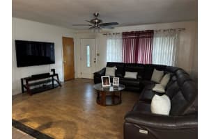 2800 SUNSET DRIVE, WINTER HAVEN, FL 33881 - MLS#MFRP4935252