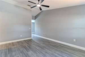 411 RED HAWK LOOP, WINTER HAVEN, FL 33880 Sold 07/28/25