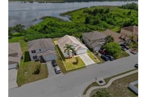 2740 Rochelle Dr, WINTER HAVEN