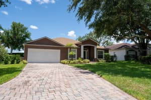 205 LOMA DRIVE, WINTER HAVEN, FL 33881 - MLS#MFRP4935287