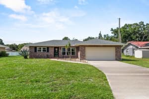 165 LAGOON ROAD, WINTER HAVEN, FL 33884 Sold 08/19/25