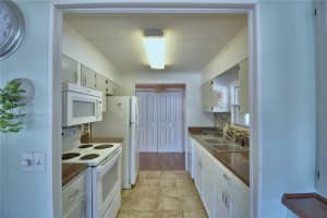 4090 ROLLING OAKS DRIVE, WINTER HAVEN, FL 33880 - MLS#MFRP4935321