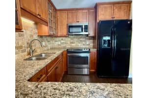 217 SHORE LOOP, WINTER HAVEN, FL 33884 - MLS#MFRP4935330
