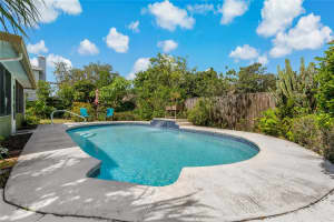 3408 COVE CT W, WINTER HAVEN, FL 33880 Sold 08/22/25