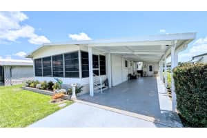 6420 JACARANDA AVENUE, WINTER HAVEN, FL 33881 - MLS#MFRP4935412