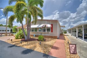 4455 LIMEWOOD STREET, WINTER HAVEN, FL 33880 - MLS#MFRP4935444