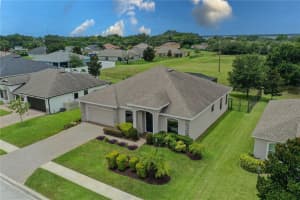 284 BENTLEY OAKS BOULEVARD, AUBURNDALE, FL 33823 Sold 09/03/25