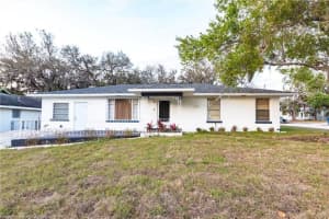 2600 Lakeview Dr, SEBRING