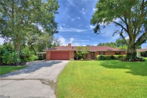 2814 GRAPEFRUIT DRIVE, AUBURNDALE, FL 33823 Sold 08/29/25