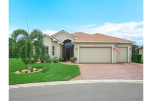 1182 Sawgrass Dr, WINTER HAVEN
