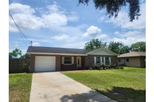3933 STRICKLAND COURT, LAKELAND, FL 33812 Sold 10/17/25